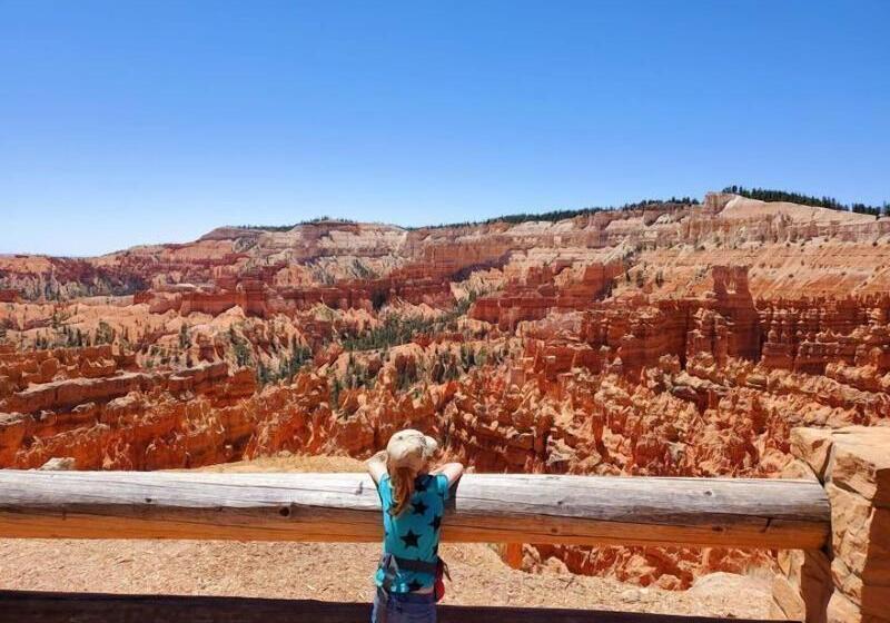 モーテル Kanab Suites