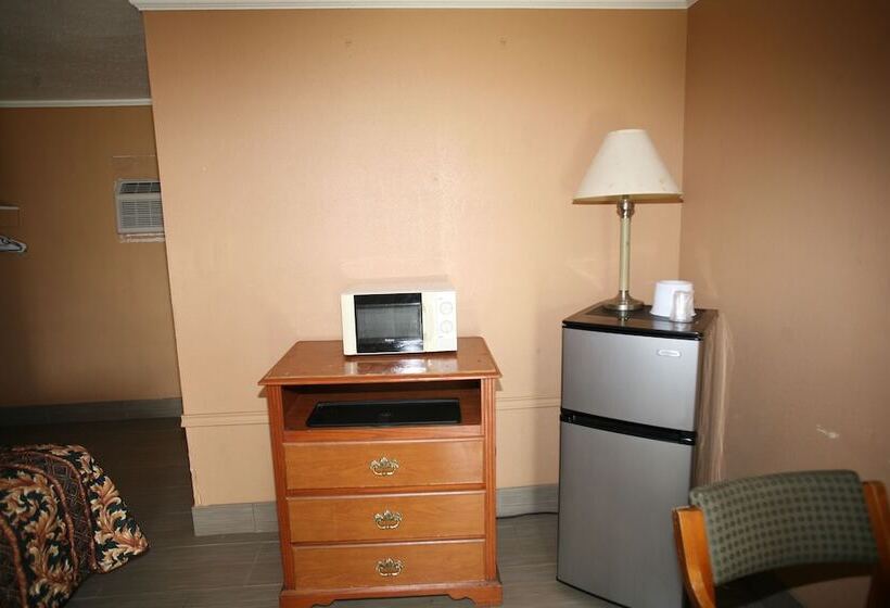 汽车旅馆  Royal Inn