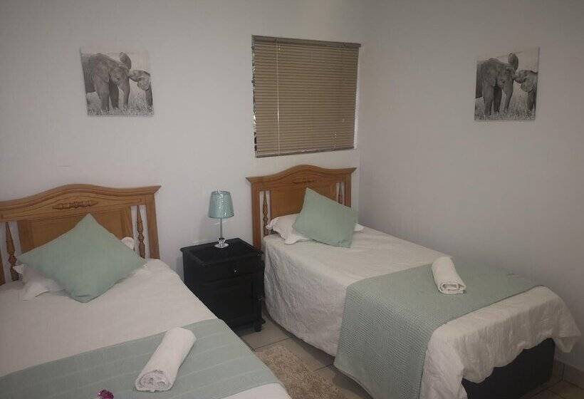 ペンション Aloe Tree Guest House