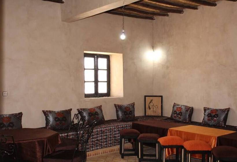 פנסיון Auberge Salama