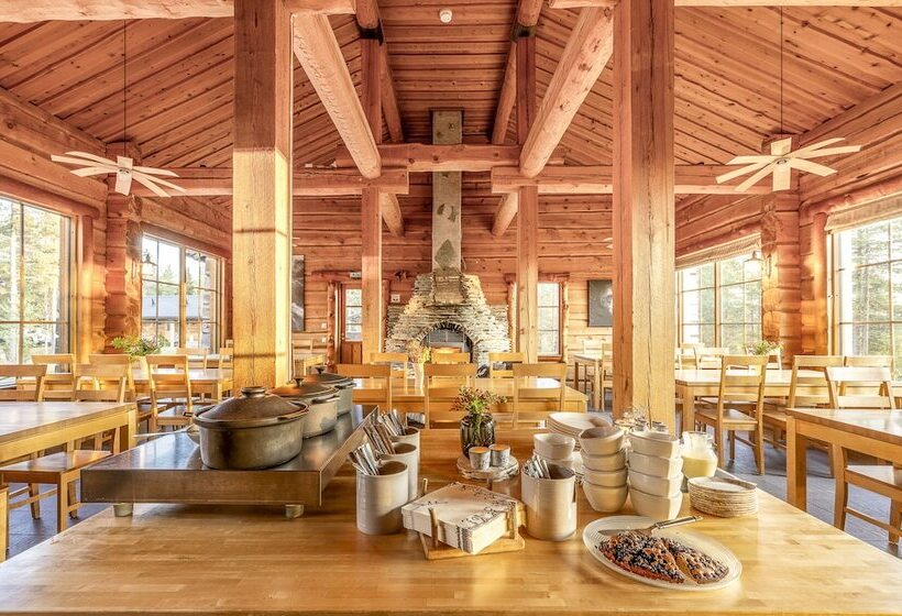 ペンション Basecamp Oulanka