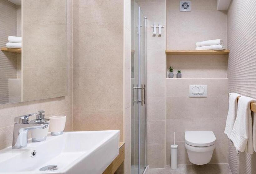 פנסיון Fenice Palace