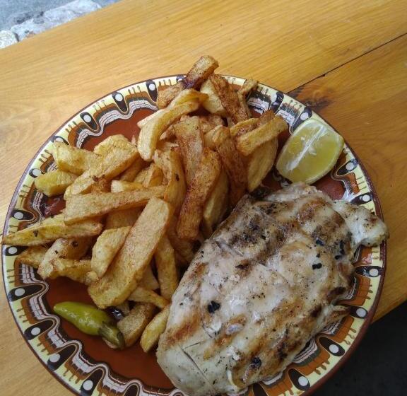 פנסיון Guest House Todorini Kashti