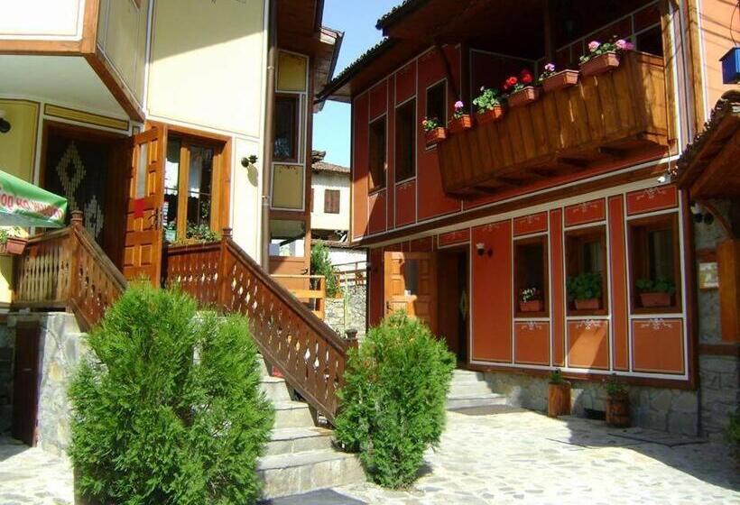 פנסיון Guest House Todorini Kashti