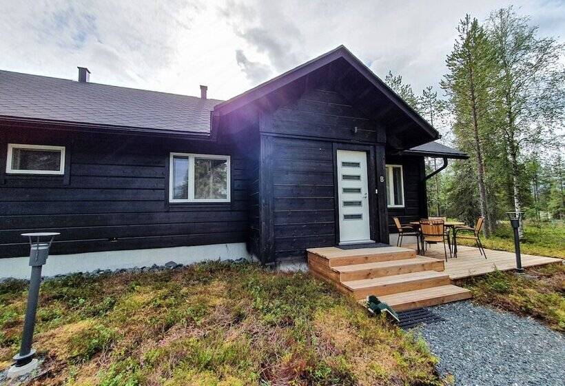 ペンション Iisakki Village