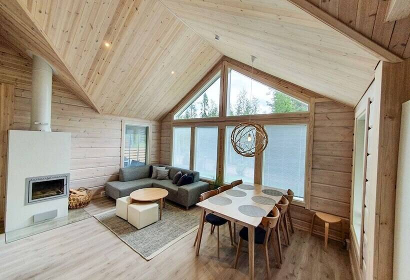 ペンション Iisakki Village