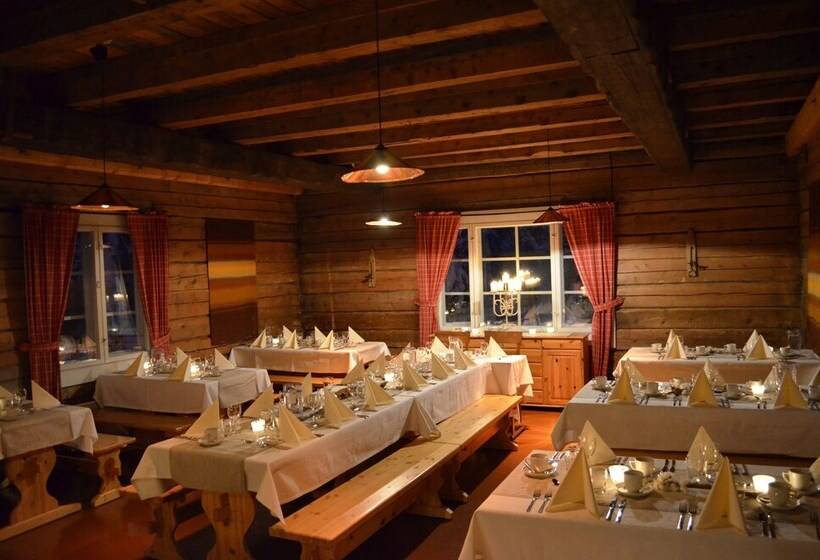 ペンション Iisakki Village