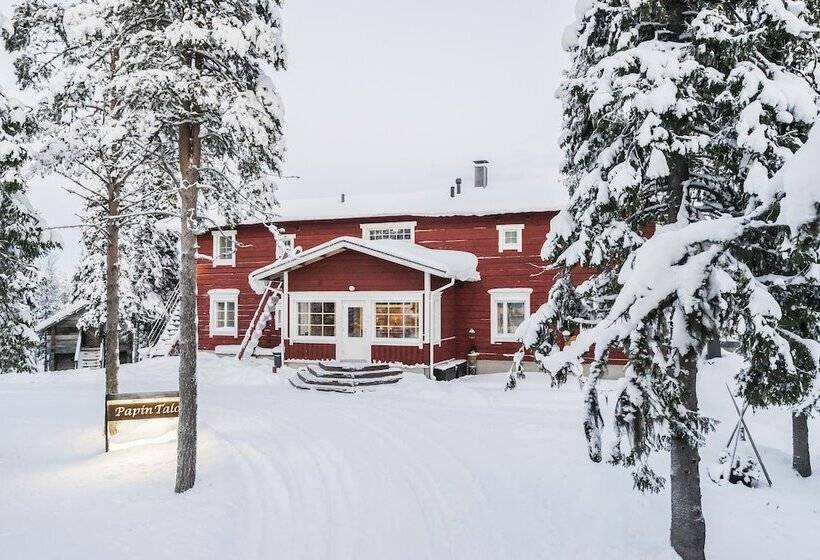 ペンション Iisakki Village