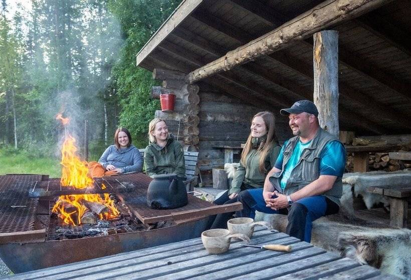 ペンション Iisakki Village