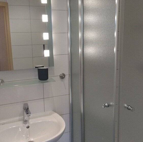 بنسيون Landgasthaus Zur Brücke