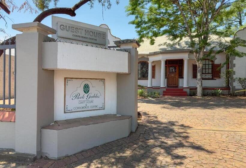 פנסיון Park Gables Loftus