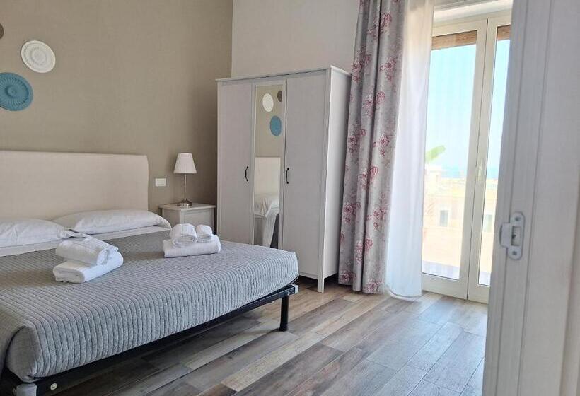 Пансион Vistamare House