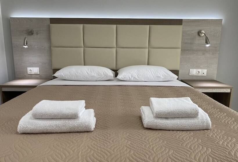 Perla Hotel Halkidiki