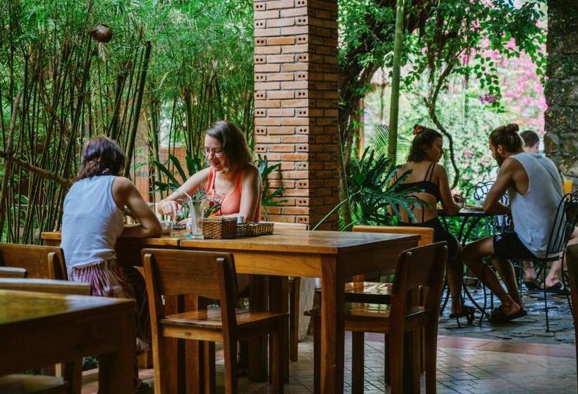 استراحتگاه An Nhien Retreat