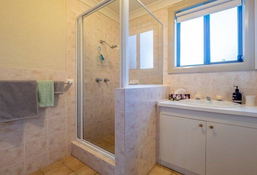 The Waves Port Macquarie