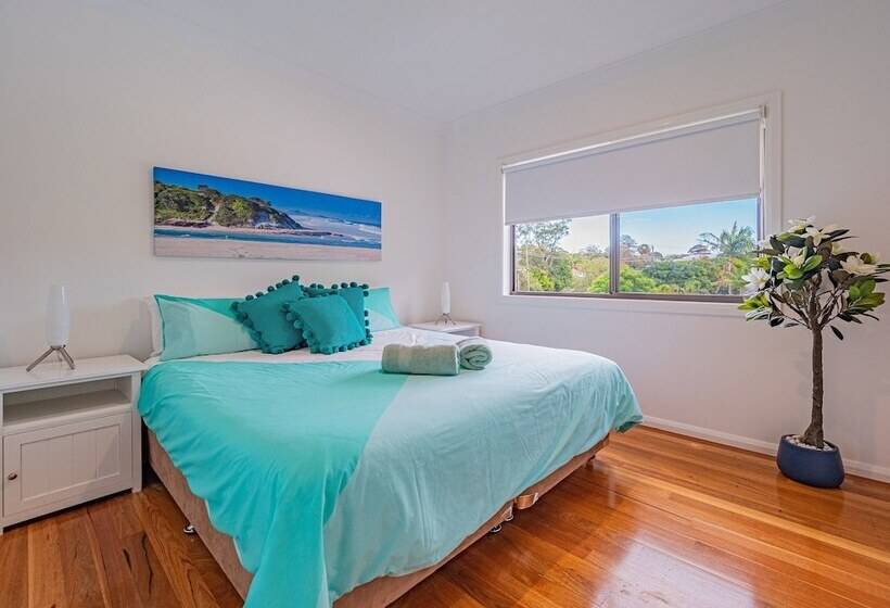 The Waves Port Macquarie