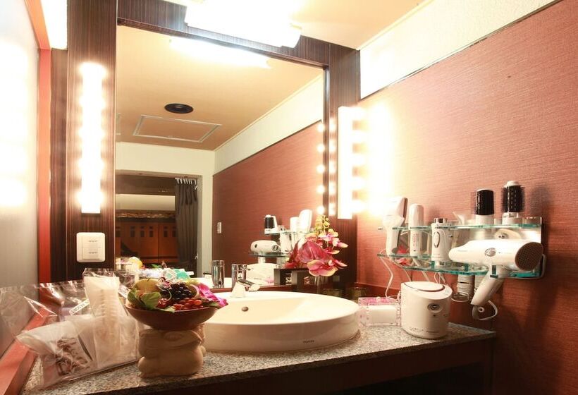 Beauty Hotel Brassino Asian Resort