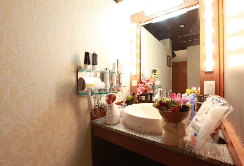 Beauty Hotel Brassino Asian Resort