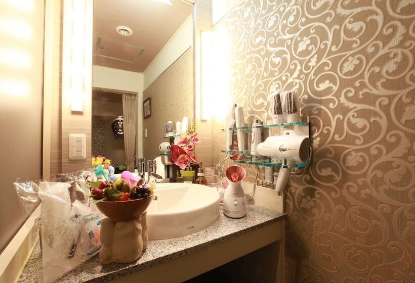 Beauty Hotel Brassino Asian Resort