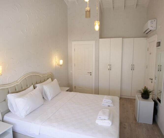 تختخواب و صبحانه Kybele Suites Alacati