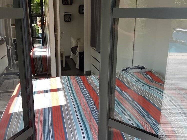 住宿加早餐  La Griotte Chambre D Hotes