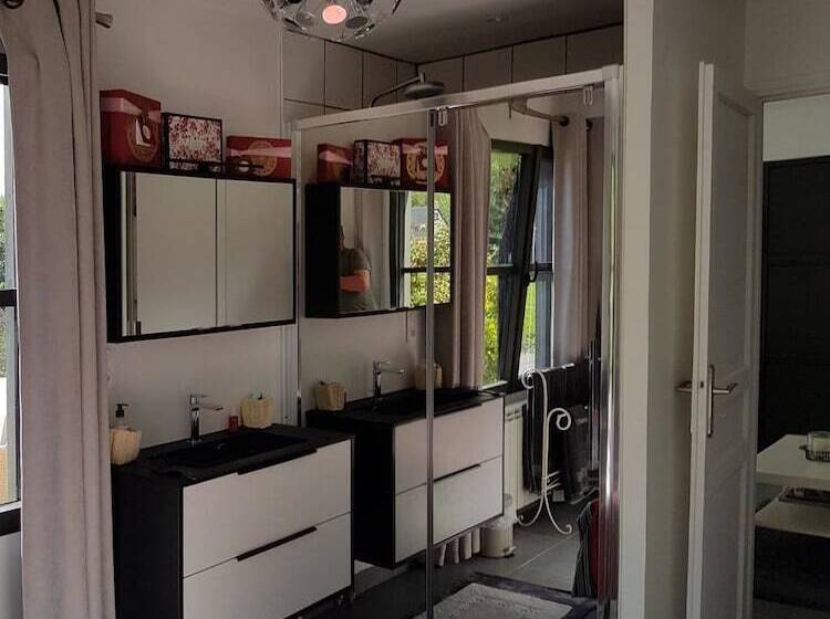 住宿加早餐  La Griotte Chambre D Hotes