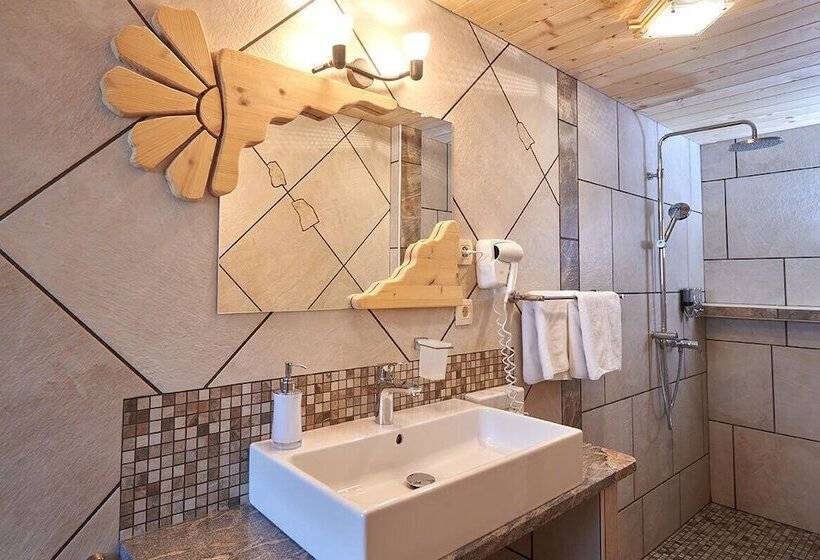 تختخواب و صبحانه Penzion Berc