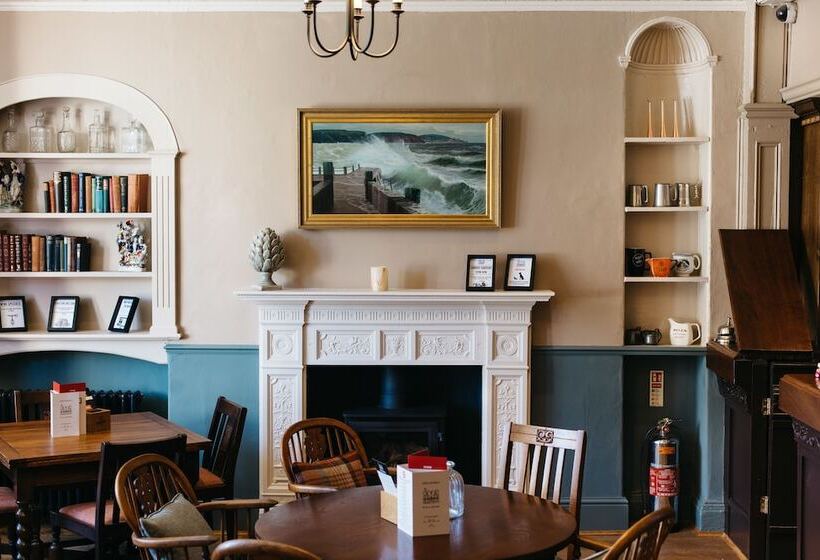 ベッドアンドブレックファースト The George