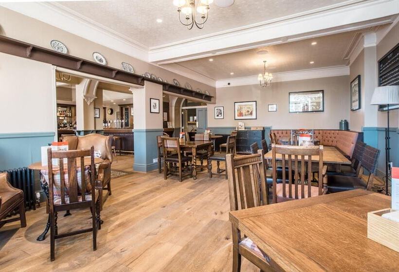 ベッドアンドブレックファースト The George