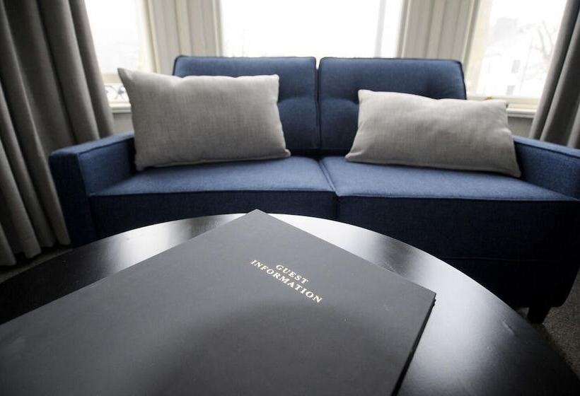 ベッドアンドブレックファースト The George