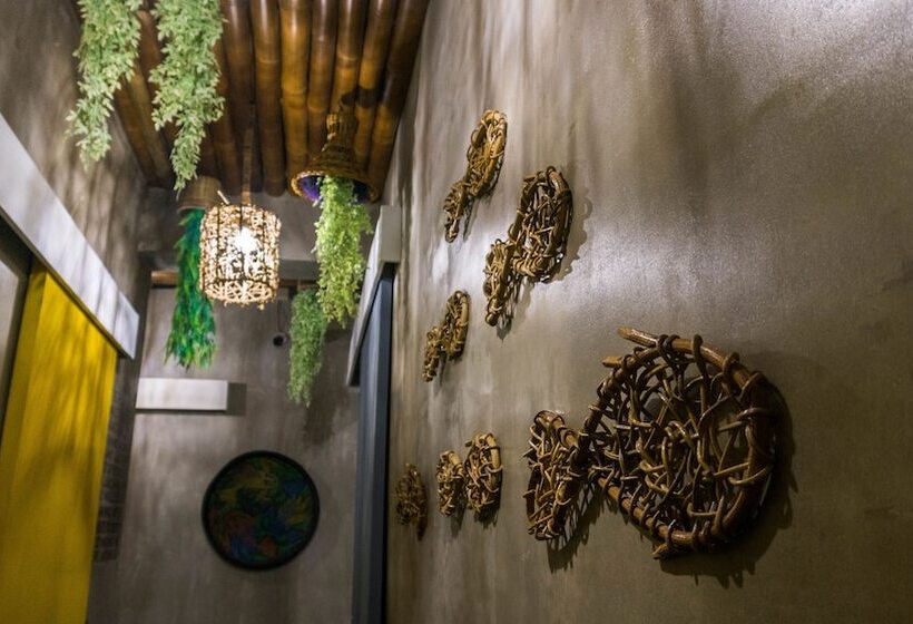 Happiness Hostel El Nido