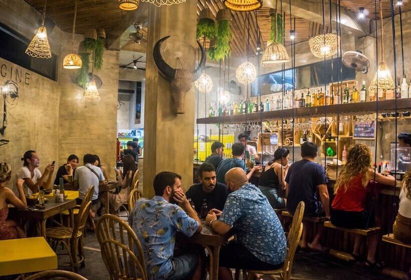 Happiness Hostel El Nido