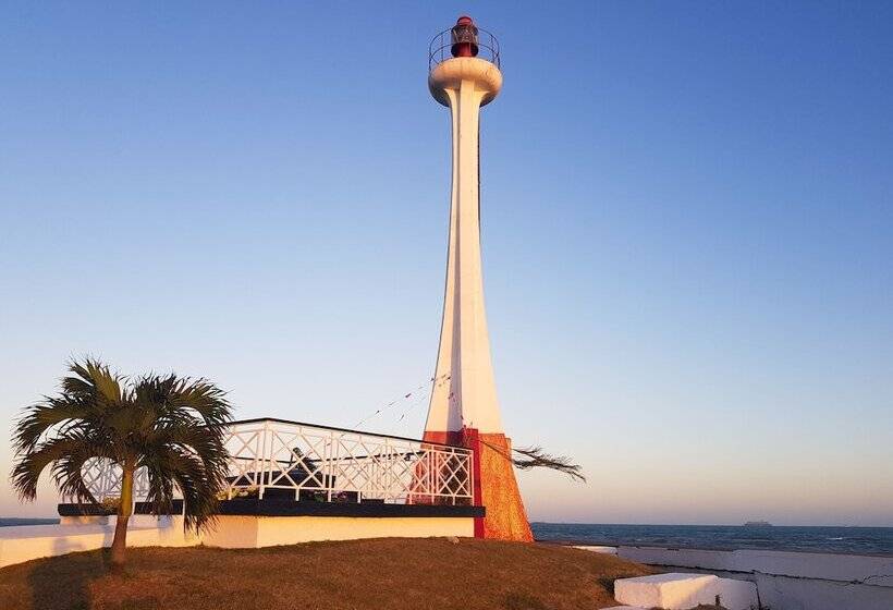 Harbour View Boutique Hotel & Wellness Retreat