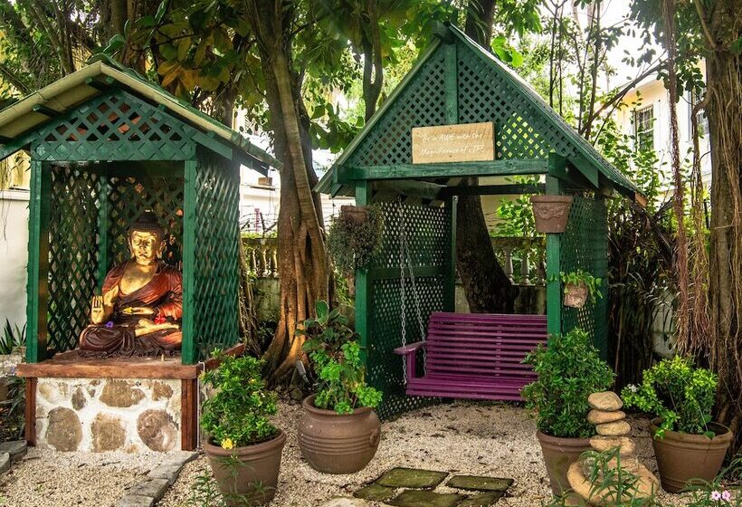 Harbour View Boutique Hotel & Wellness Retreat