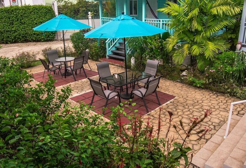 Harbour View Boutique Hotel & Wellness Retreat