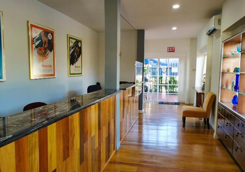 Harbour View Boutique Hotel & Wellness Retreat