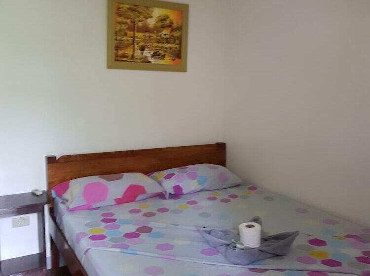 Hidden Garden Pensione