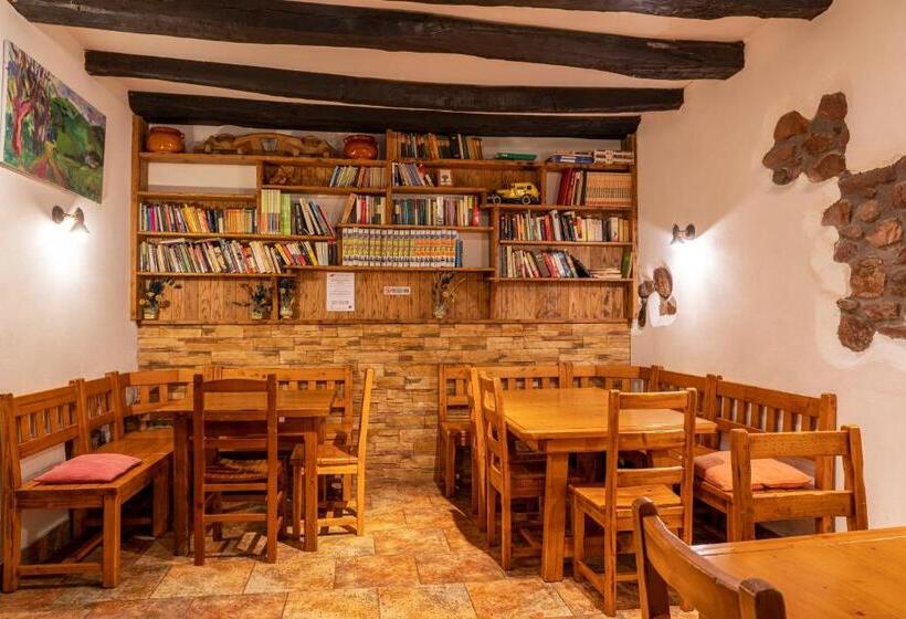 مسافرخانه Posada Elbete