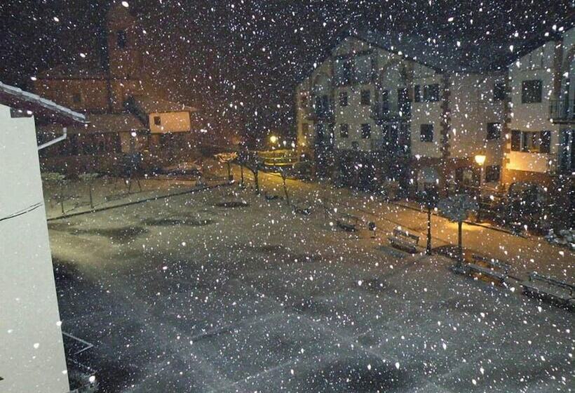 مسافرخانه Posada Elbete