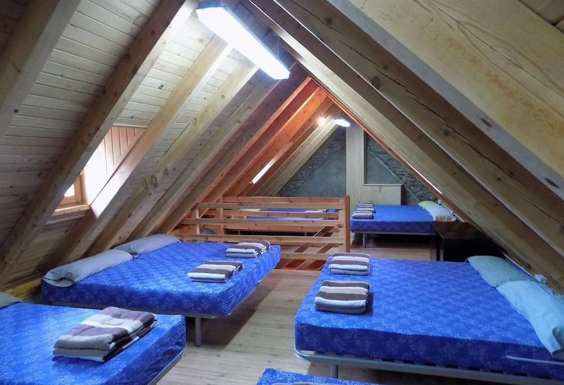 Hostel Refugi Del Fornet