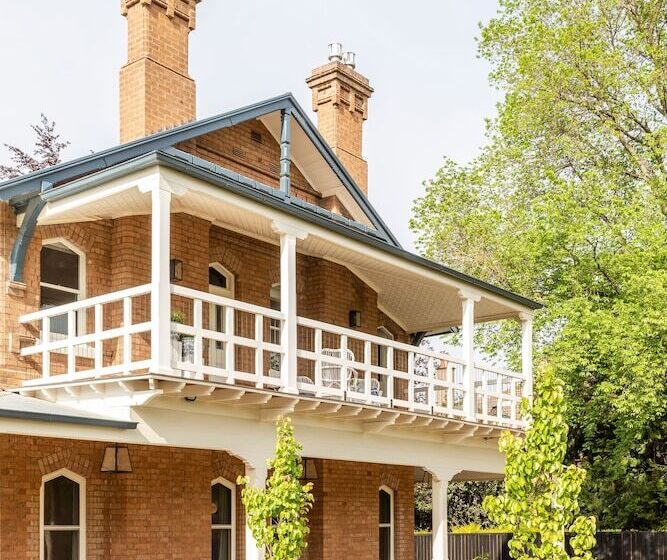 هتل The Byng Street Boutique