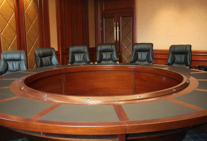 בית מלון כפרי Daxinganling Jinma Palace