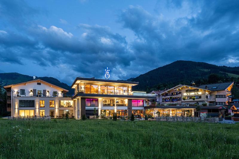 فندق Die Hochkönigin   Mountain Resort