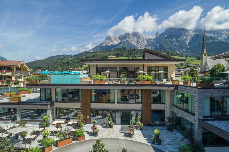 בית מלון כפרי Die Hochkönigin   Mountain Resort