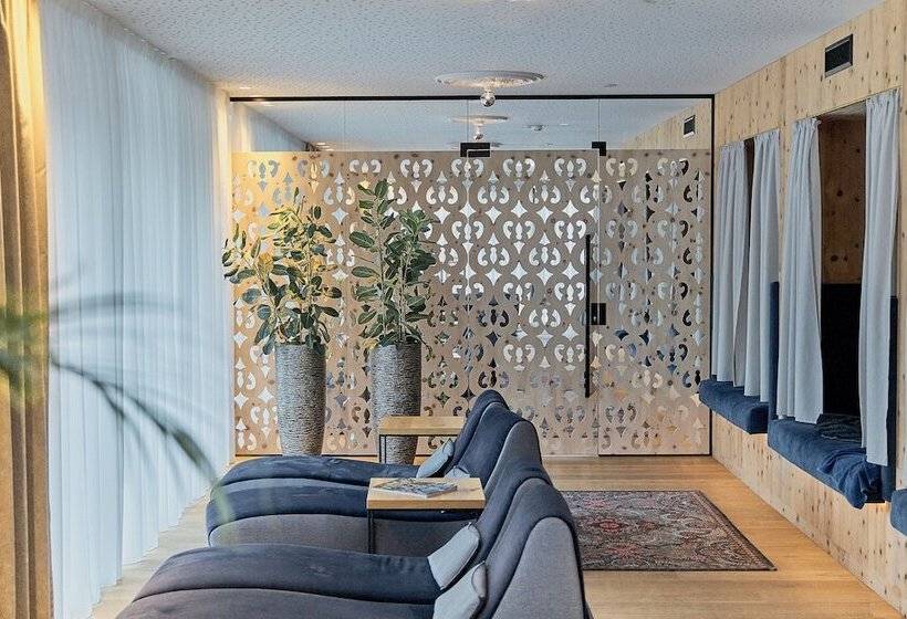 בית מלון כפרי Die Hochkönigin   Mountain Resort