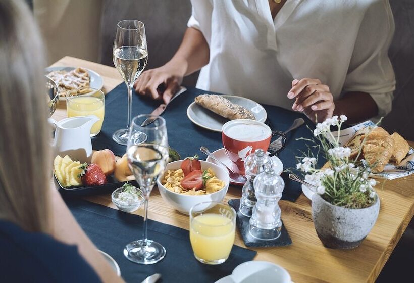 בית מלון כפרי Die Hochkönigin   Mountain Resort