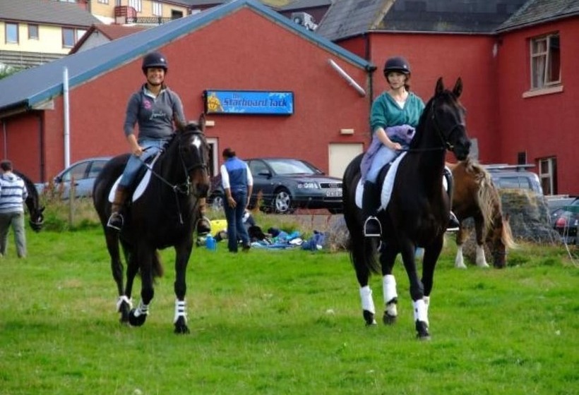 فندق Herrislea House