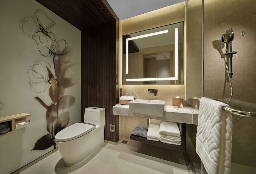 בית מלון כפרי Hilton Garden Inn Heze