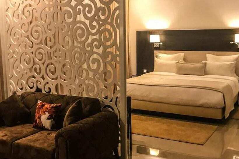 هتل Hôtel L Olympic