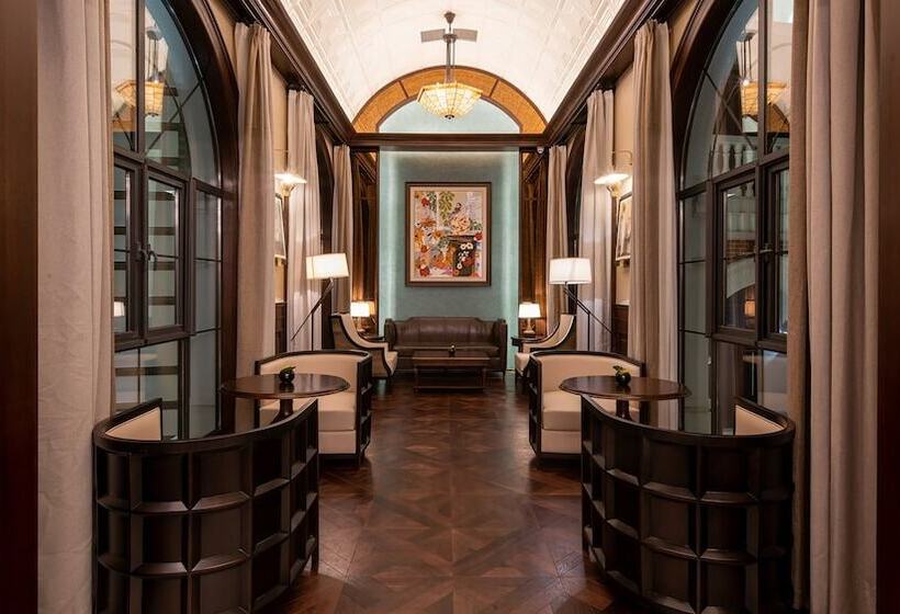 ホテル Indigo Heilong Lake, An Ihg